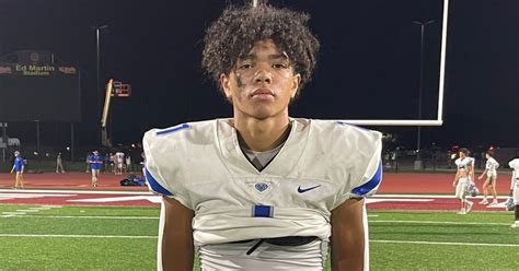 Dec 13, 2023 · After all, Donovan Hamilton caught 102 passes for 1,841 yards and 21 touchdowns at the highest class of football for the past two-plus seasons. But the 6-4, 205-pound Hamilton Southeastern senior ... 